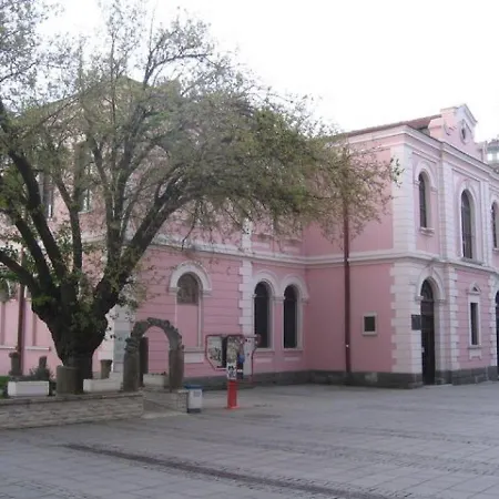 Barantiev Mansard Διαμέρισμα *