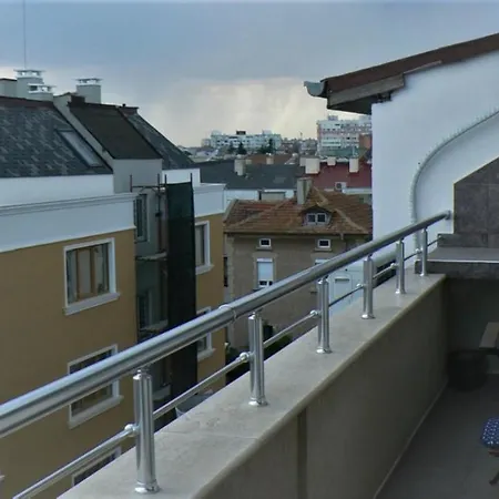 Apartmán Barantiev Mansard Burgas City